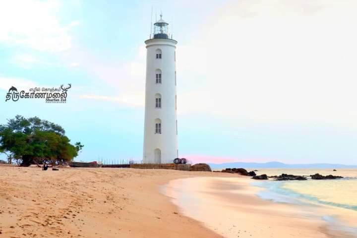 Uppuveli Beach House Trincomalee Kültér fotó