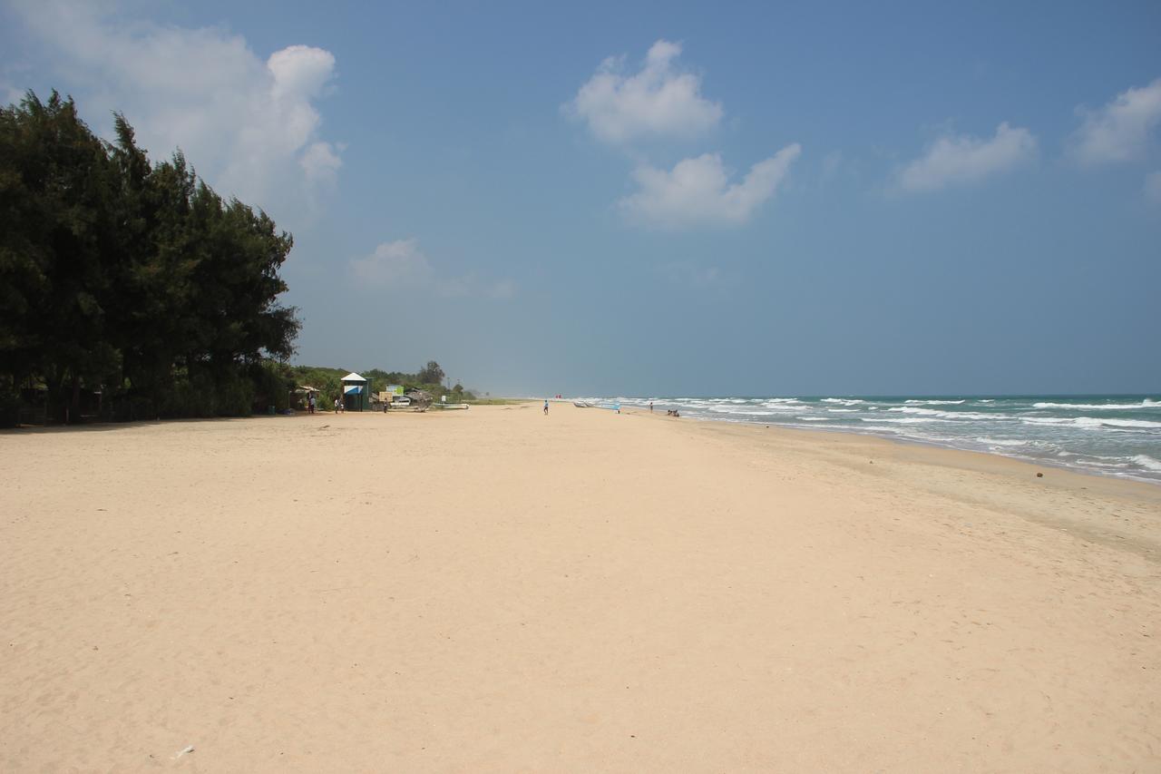 Uppuveli Beach House Trincomalee Kültér fotó